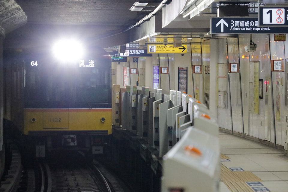 【メトロ】銀座線1000系1122F車輪転削に伴う中野工場入場回送の拡大写真