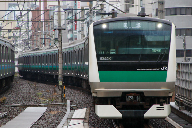 【JR東】E233系ハエ118編成東京総合車両センター入場回送を恵比寿駅で撮影した写真