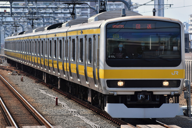 【JR東】E231系ミツB12編成大宮総合車両センター入場回送を国立駅で撮影した写真