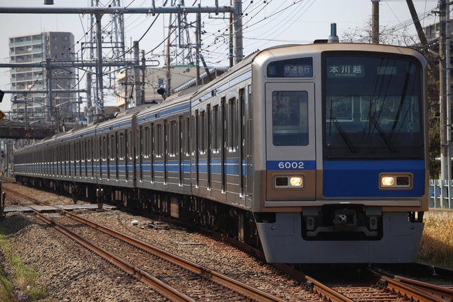 【西武】約9年ぶりに6000系の西武新宿線快速急行が実現を不明で撮影した写真