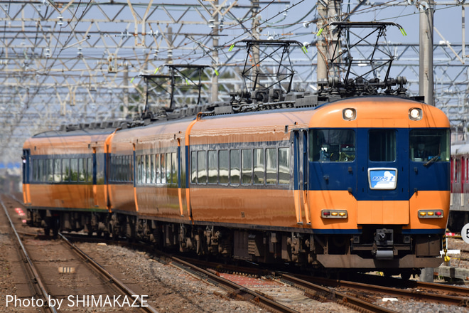 【近鉄】12200系NS49 あおぞらⅡ 出場回送を白塚駅で撮影した写真