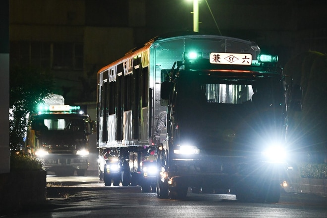 【阪神】5700系5715F搬入・陸送を不明で撮影した写真