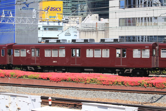 【阪急】3300系 3324F編成を組み換えを大阪梅田駅で撮影した写真