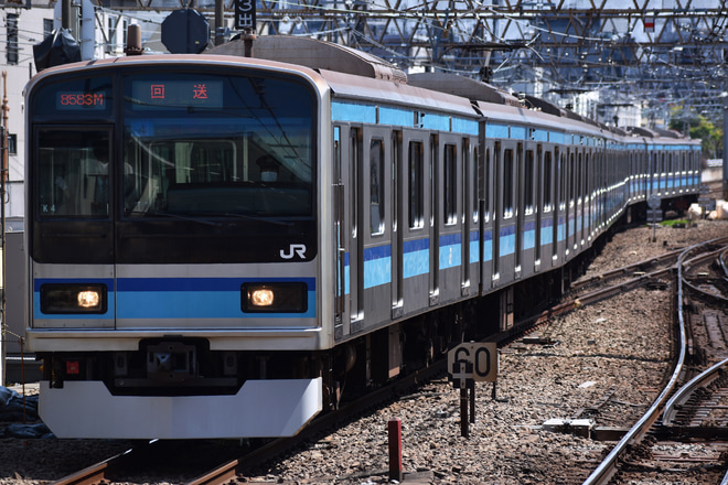 【JR東】E231系800番台ミツK4編成、車輪転削に伴う回送を三鷹駅で撮影した写真