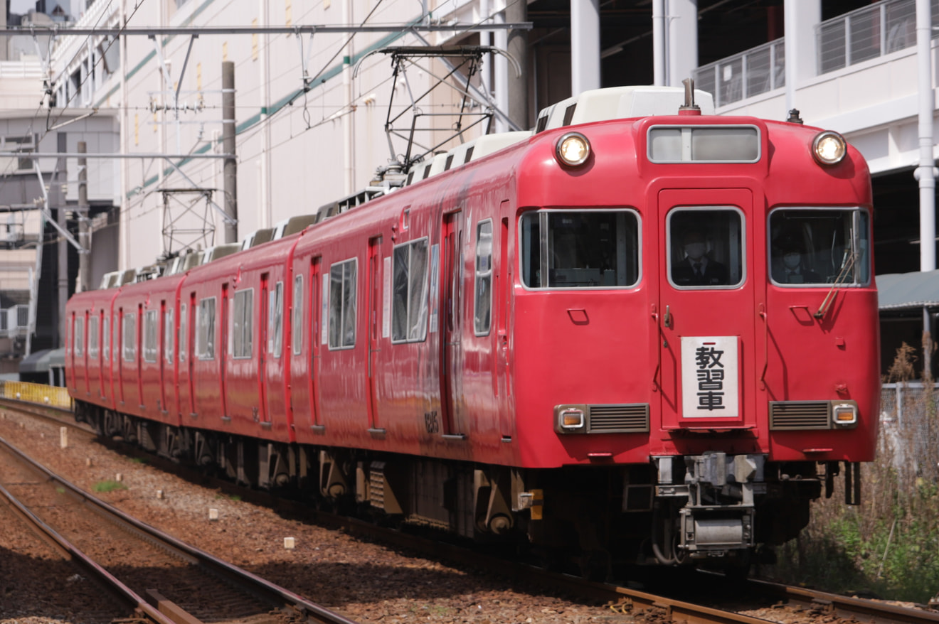 【名鉄】三河線(海側)で6015Fを使用した教習列車が走るの拡大写真