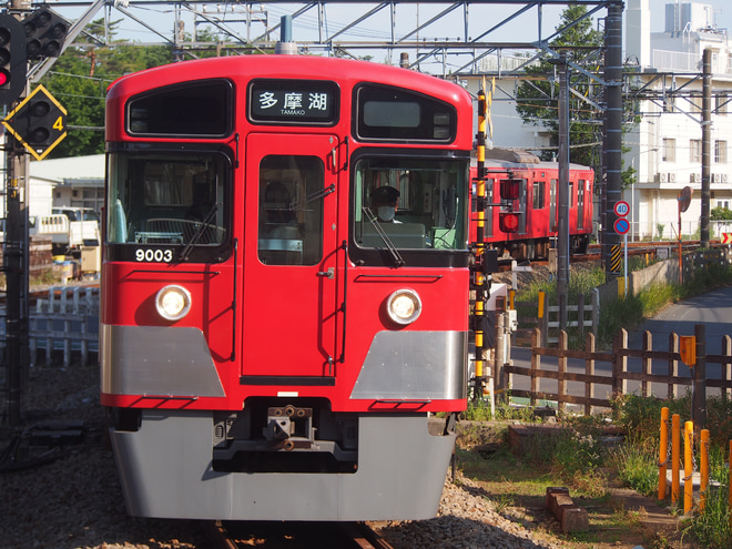 【西武】9000系9103Fの前照灯がハロゲン灯に戻されるを萩山駅で撮影した写真