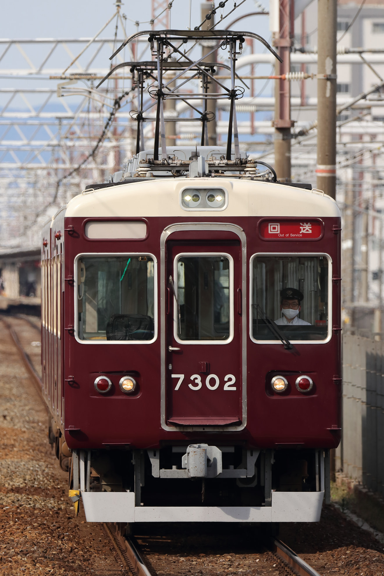【阪急】7300系7302Fが正雀工場に入場の拡大写真