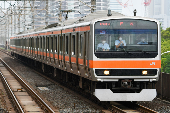 【JR東】E231系ケヨMU32編成東京総合車両センター入場を検見川浜駅で撮影した写真