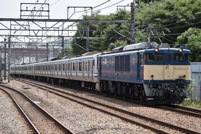 【JR東】E217系Y-126編成,Y-137編成廃車配給を府中本町駅で撮影した写真
