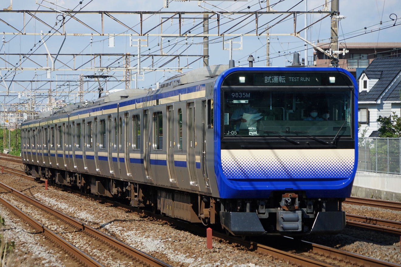 【JR東】E235系J-05編成が東海道線で試運転の拡大写真