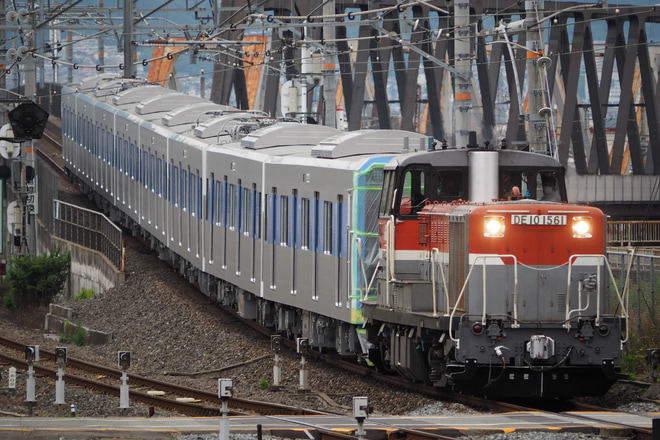 【都営】6500形6504編成甲種輸送を放出駅で撮影した写真