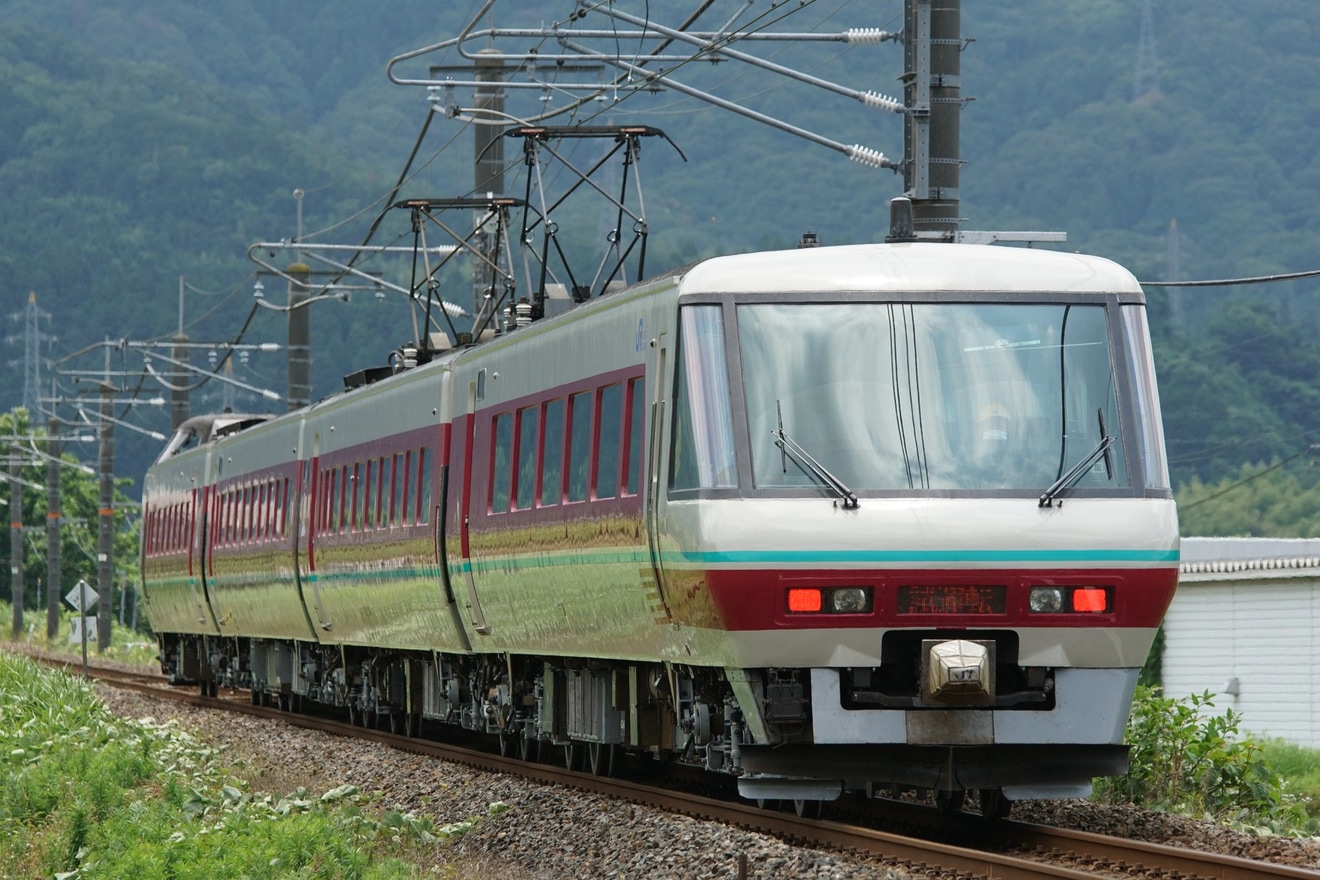 【JR西】381系4両(クロ380-6~)後藤総合車両所出場試運転の拡大写真