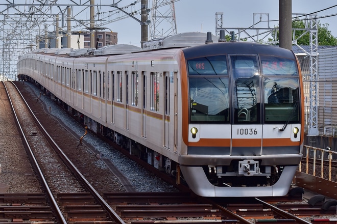 【メトロ】10000系10136F綾瀬工場出場試運転(202106)を和光市駅で撮影した写真