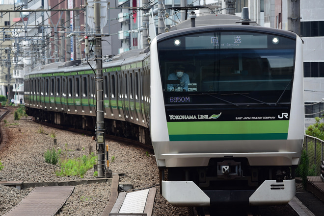 【JR東】E233系クラH15編成 東京総合車両センター入場回送を恵比寿駅で撮影した写真