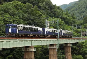 【JR東】上越線Shu*kuraが上越線で運転