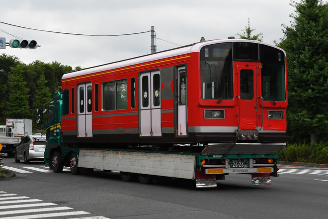 【小田急】1000形1059F(1059×4)新宿方2両 廃車・搬出を八王子市内で撮影した写真