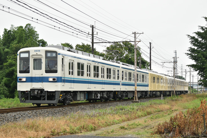 【東武】8000系81111F南栗橋工場出場をふかや花園～小前田間で撮影した写真