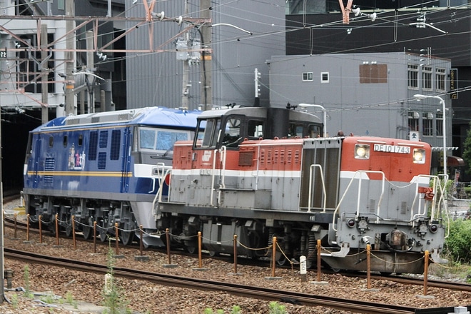 【JR貨】EF210-330 川崎重工出場甲種輸送を新大阪駅で撮影した写真