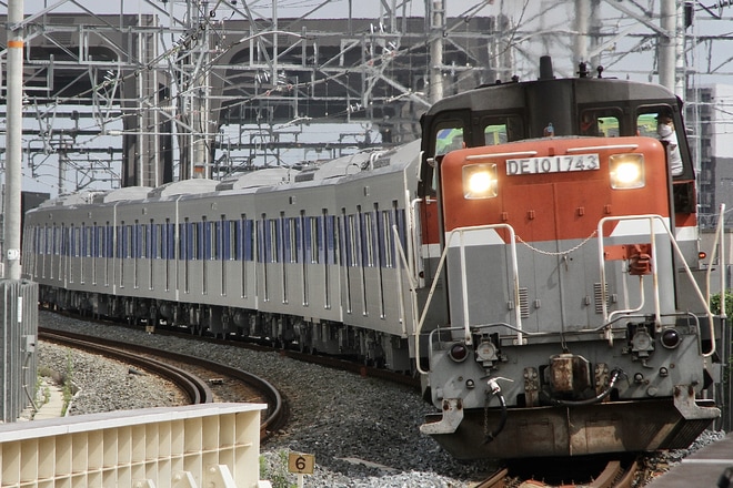 【都営】6500形6505編成甲種輸送を鴫野～JR野江間で撮影した写真