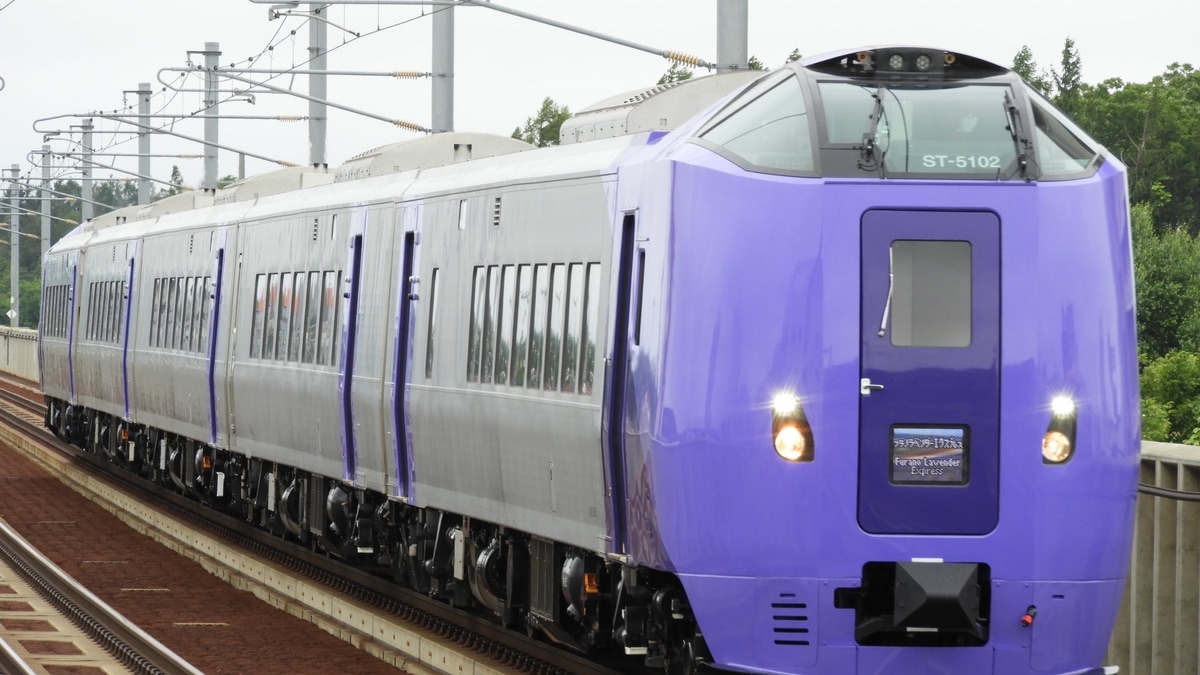 JR北】キハ261系「ラベンダー編成」による「フラノラベンダーエクスプレス」が運行開始 |2nd-train鉄道ニュース