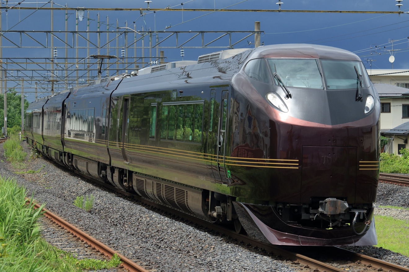 【JR東】E655系「なごみで行く仙山線の旅」の拡大写真