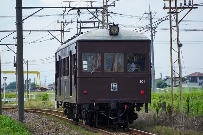 【上毛】デハ101を使用した貸切列車を不明で撮影した写真