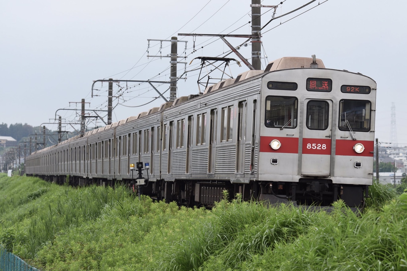 【東急】8500系8628F廃車回送で長津田車両工場への拡大写真