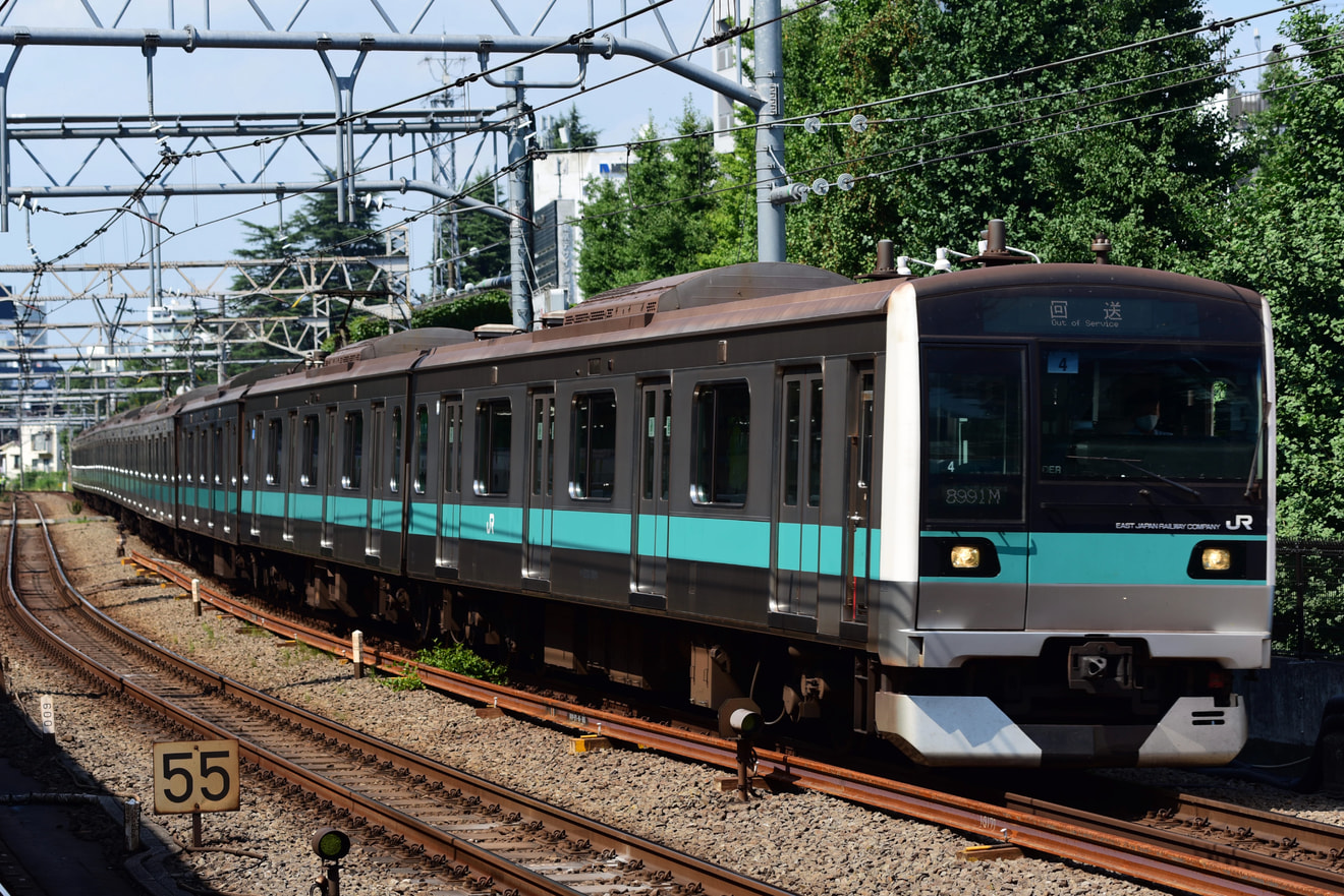 【JR東】E233系マト4編成東京総合車両センター入場回送の拡大写真