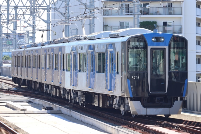 【阪神】5700系5701F大阪側ユニット出場試運転を青木駅で撮影した写真