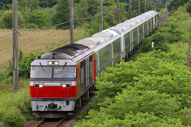 【JR北】キハ261系10両が釧路へ甲種輸送