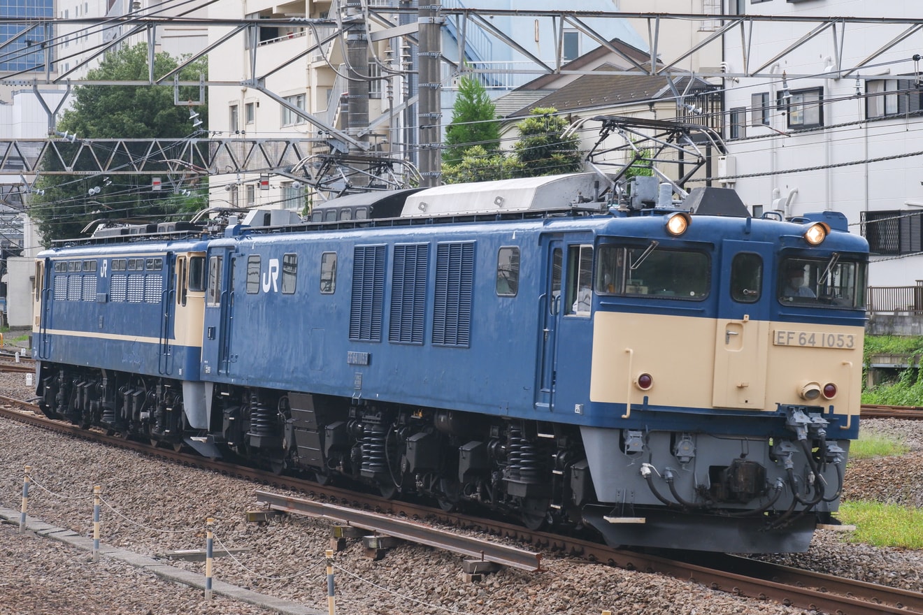 【JR東】EF65-1104 廃車に伴う長野総合車両センター入場配給の拡大写真