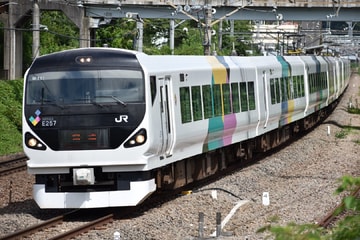 【JR東】E257系M-111編成が松本車両センターへ