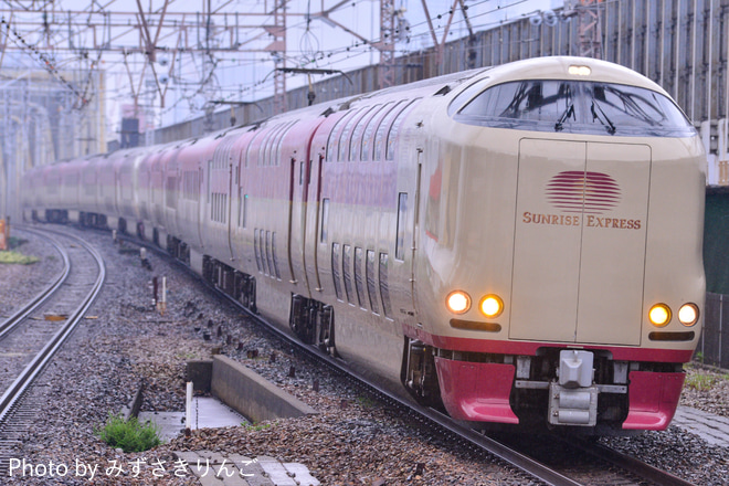 【JR海】サンライズ大雨に伴い日中回送を塚本駅で撮影した写真