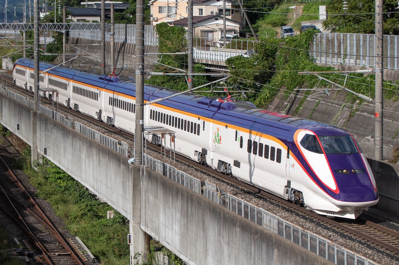 【JR東】E3系L53編成新幹線総合車両センター出場試運転の拡大写真