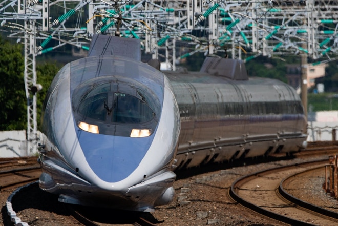 【JR西】新大阪―博多を直通運転 「こだま」以外で走る500 系新幹線 貸切の旅(復路)を徳山駅で撮影した写真