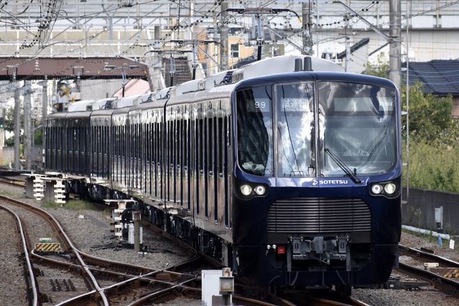 【相鉄】21000系21103×8(21103F) 本線日中試運転を二俣川駅で撮影した写真