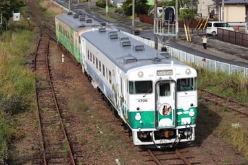 【JR北】カムイサウルス（むかわ竜）復興トレイン運行開始