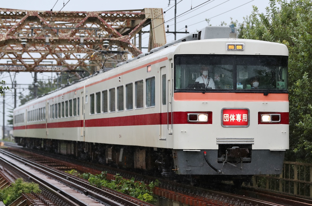 【東武】350型351Fを使用した団体臨時列車の拡大写真