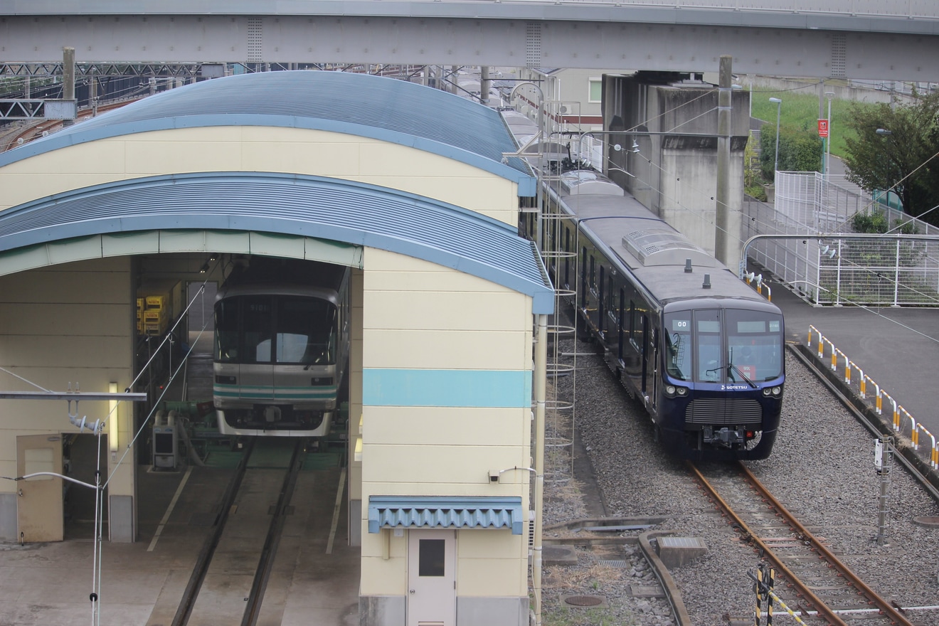 【相鉄】21000系21101×8(21101F)が埼玉高速鉄道線への拡大写真