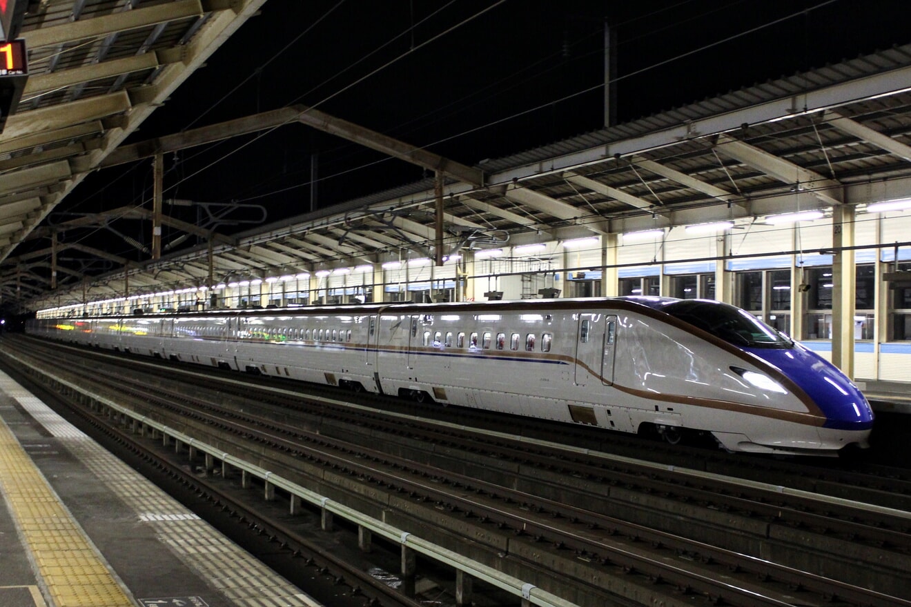 【JR東】E7系F23編成新幹線総合車両センター出場回送の拡大写真