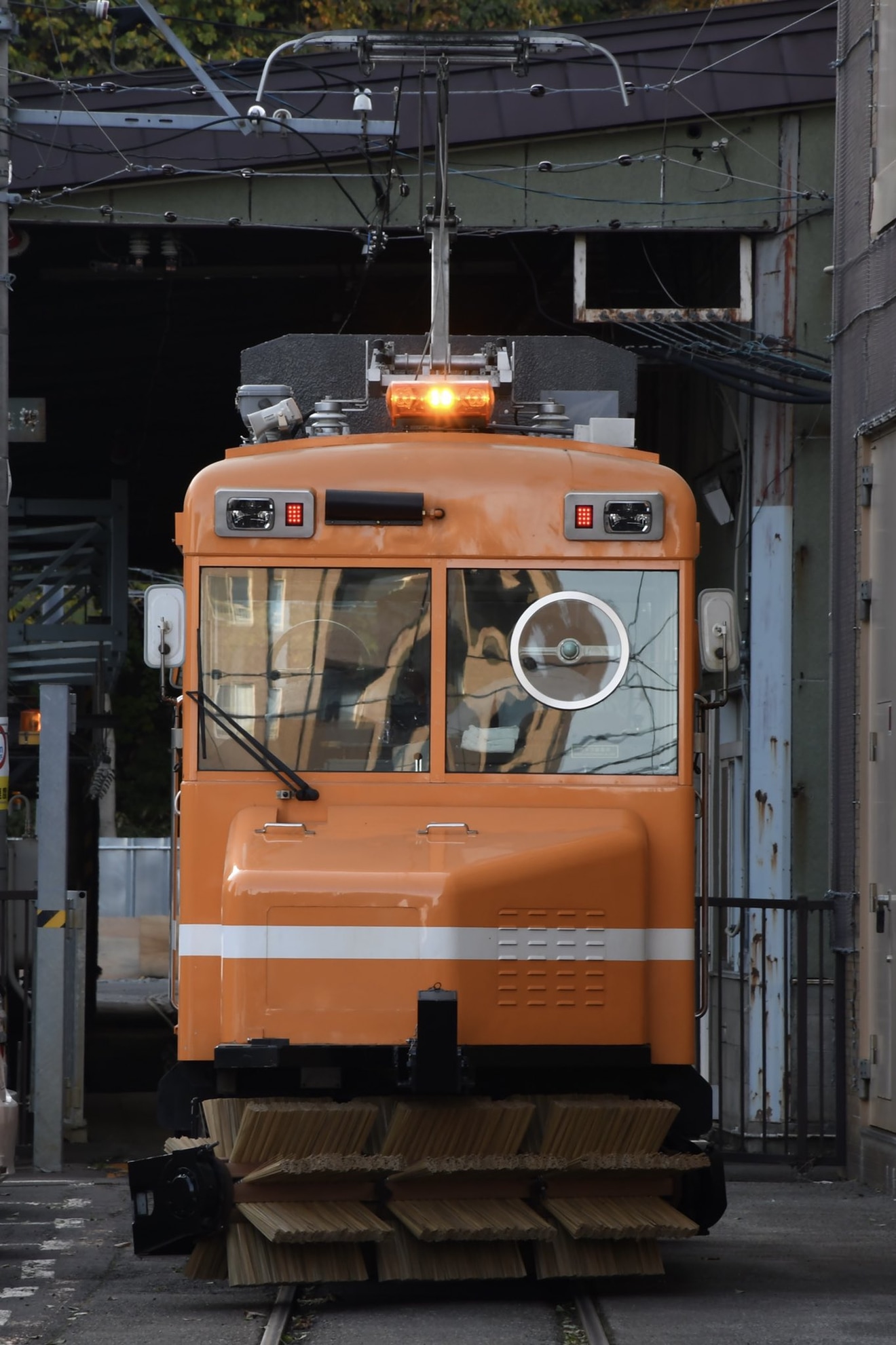 【札幌市交】雪20形雪21号(ササラ電車)試運転の拡大写真