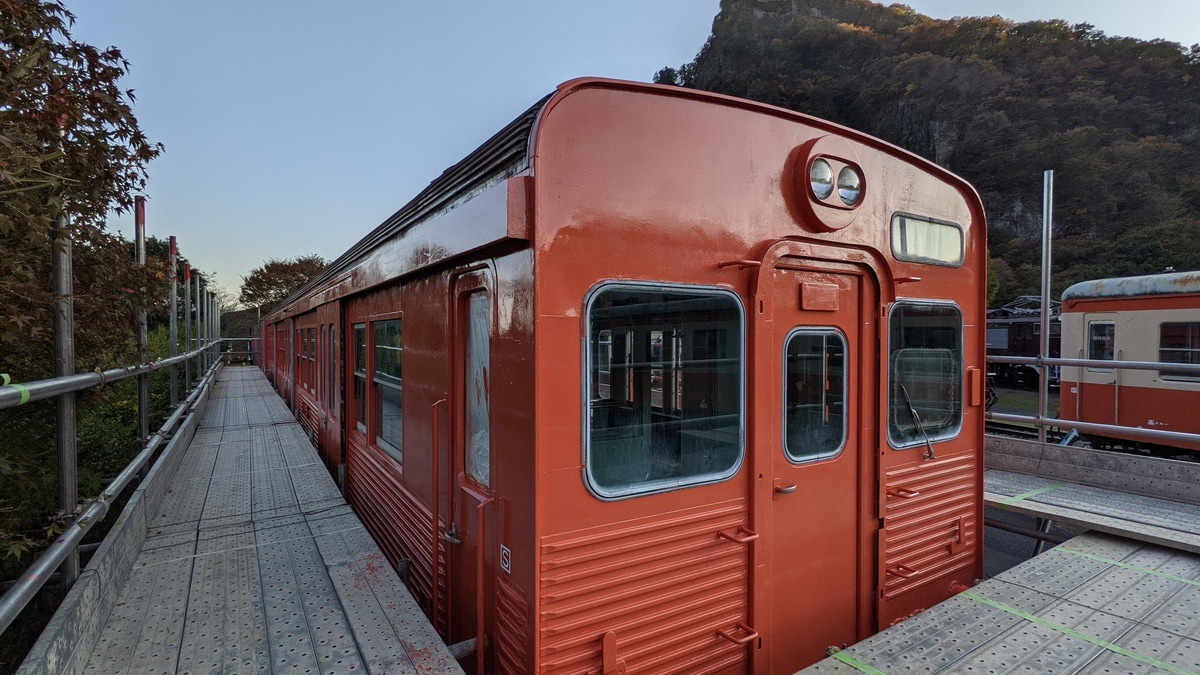 碓氷峠】キハ35‐901とEF80-63の清掃・塗装イベント |2nd-train鉄道ニュース