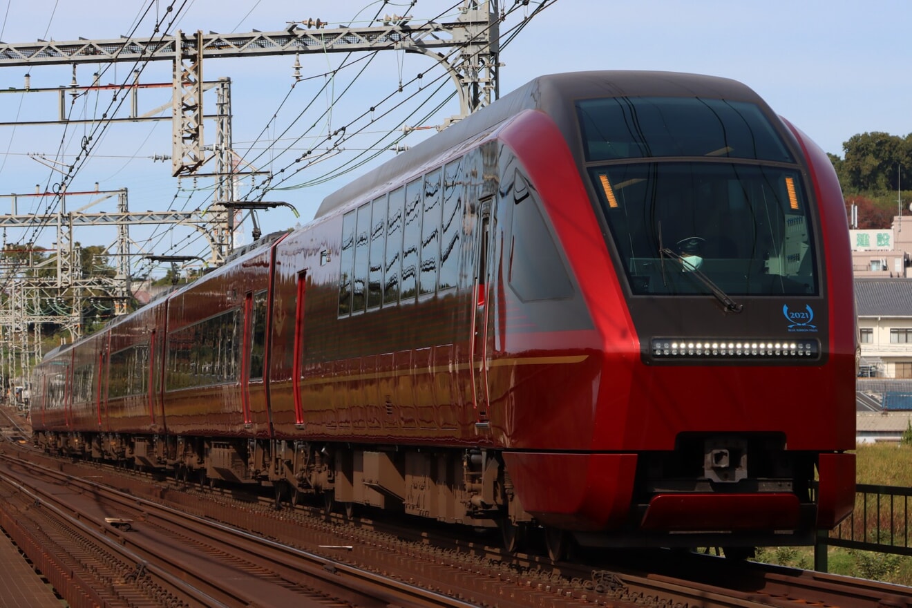【近鉄】80000系HV01を使用したブルーリボン賞受賞記念団体臨時列車の拡大写真