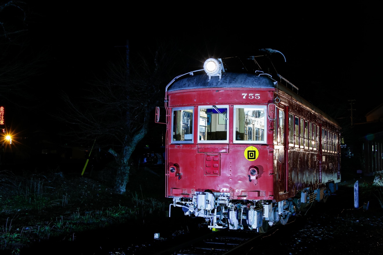 【庭箱】秋の谷汲駅2021の拡大写真