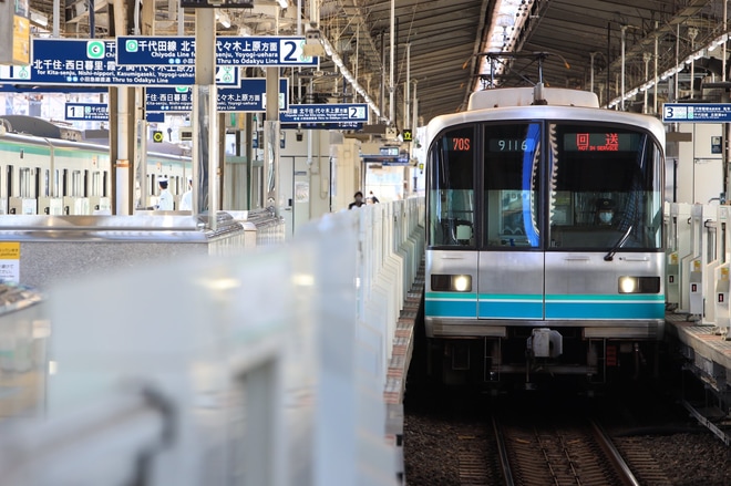 【メトロ】9000系9116F綾瀬工場入場回送を綾瀬駅で撮影した写真