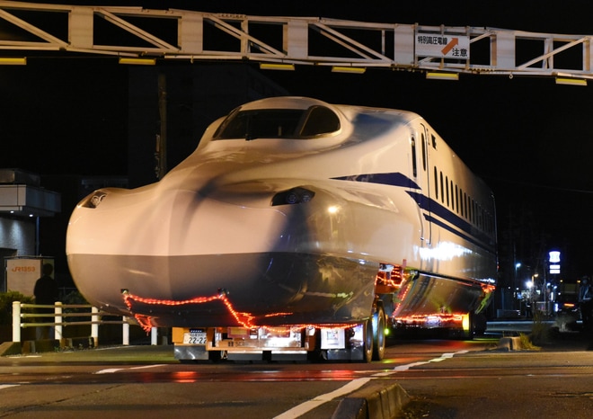 【JR海】N700S J23編成日本車両から陸送を不明で撮影した写真