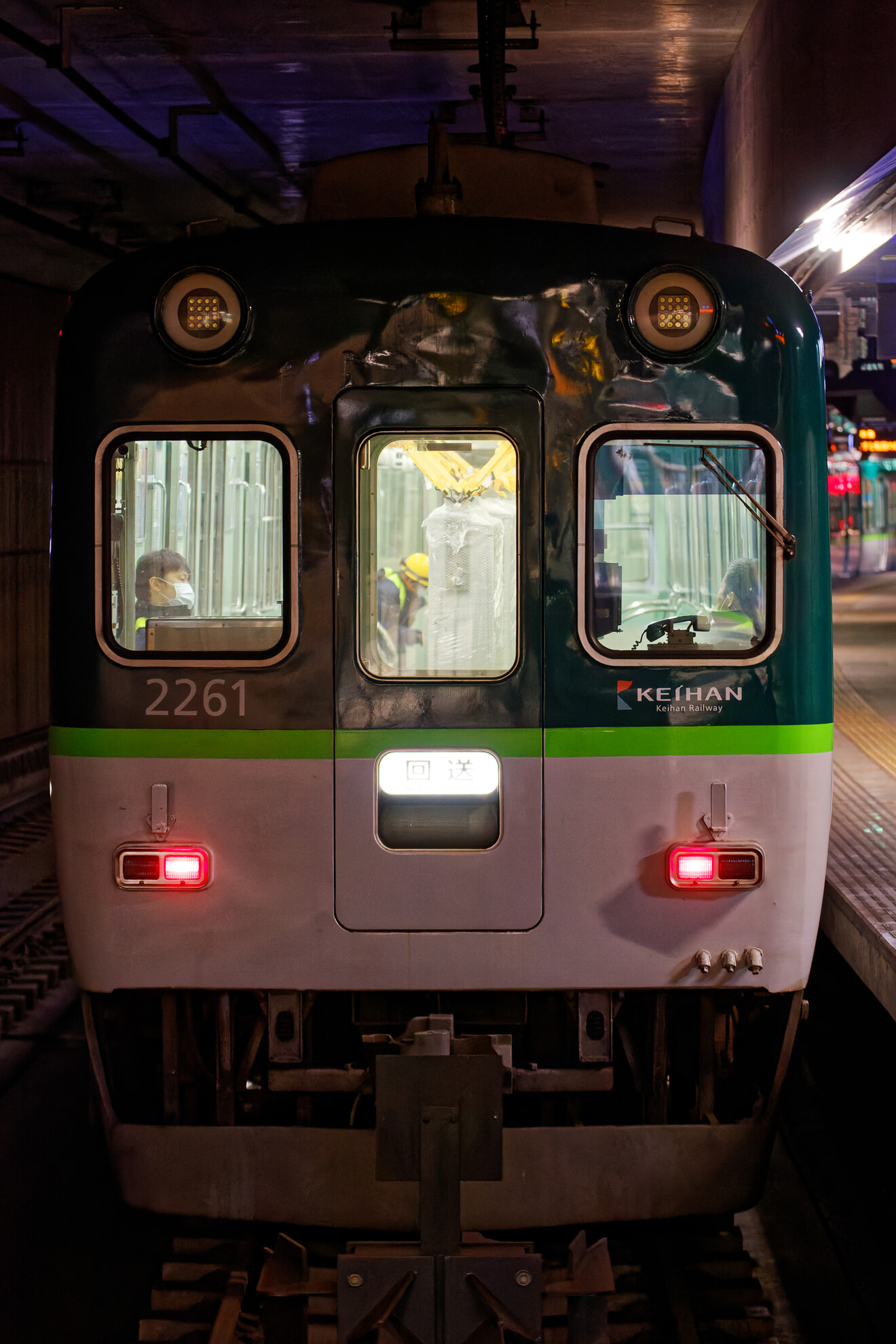 【京阪】2200系2211Fを使用した京橋駅ホームドア輸送列車の拡大写真