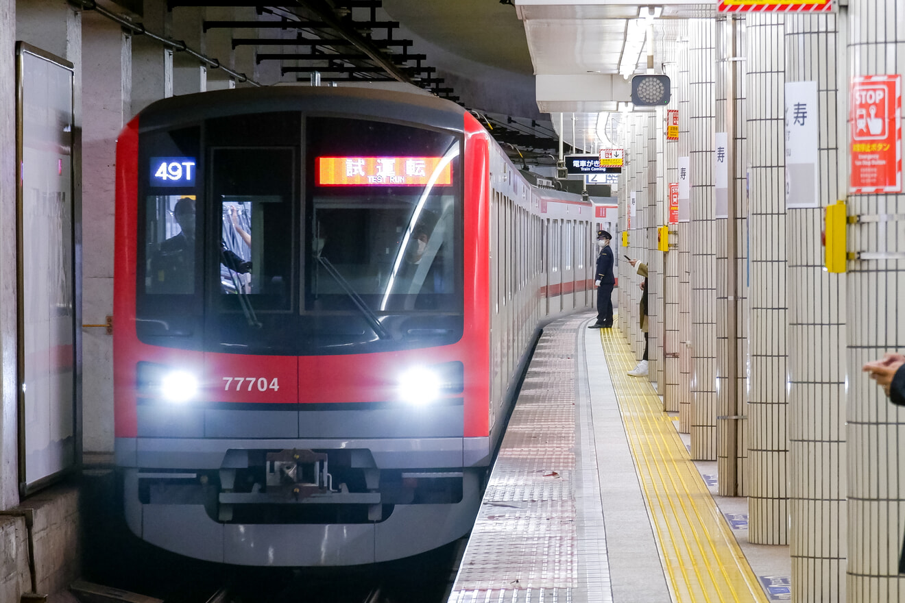 【東武】70000系71704F日比谷線内ATO調整試運転の拡大写真