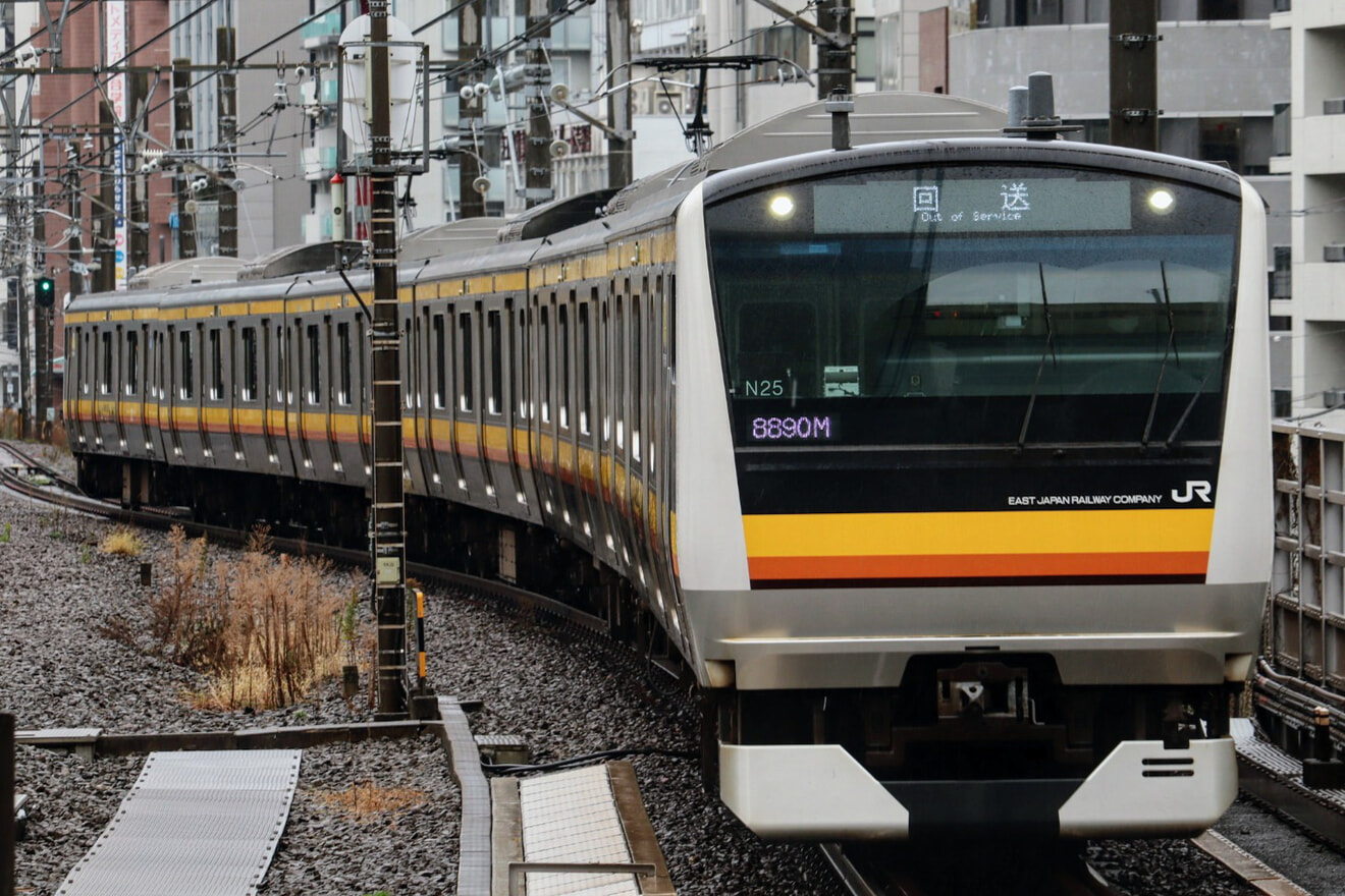 【JR東】E233系N25編成東京総合車両センター入場回送の拡大写真