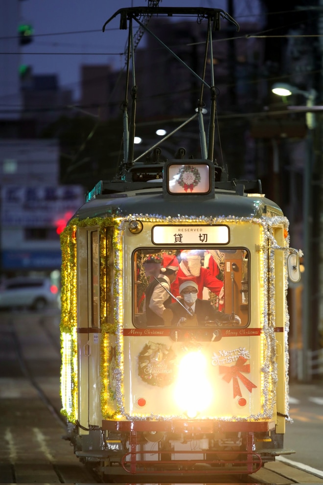 【広電】クリスマス電車(2021)を不明で撮影した写真